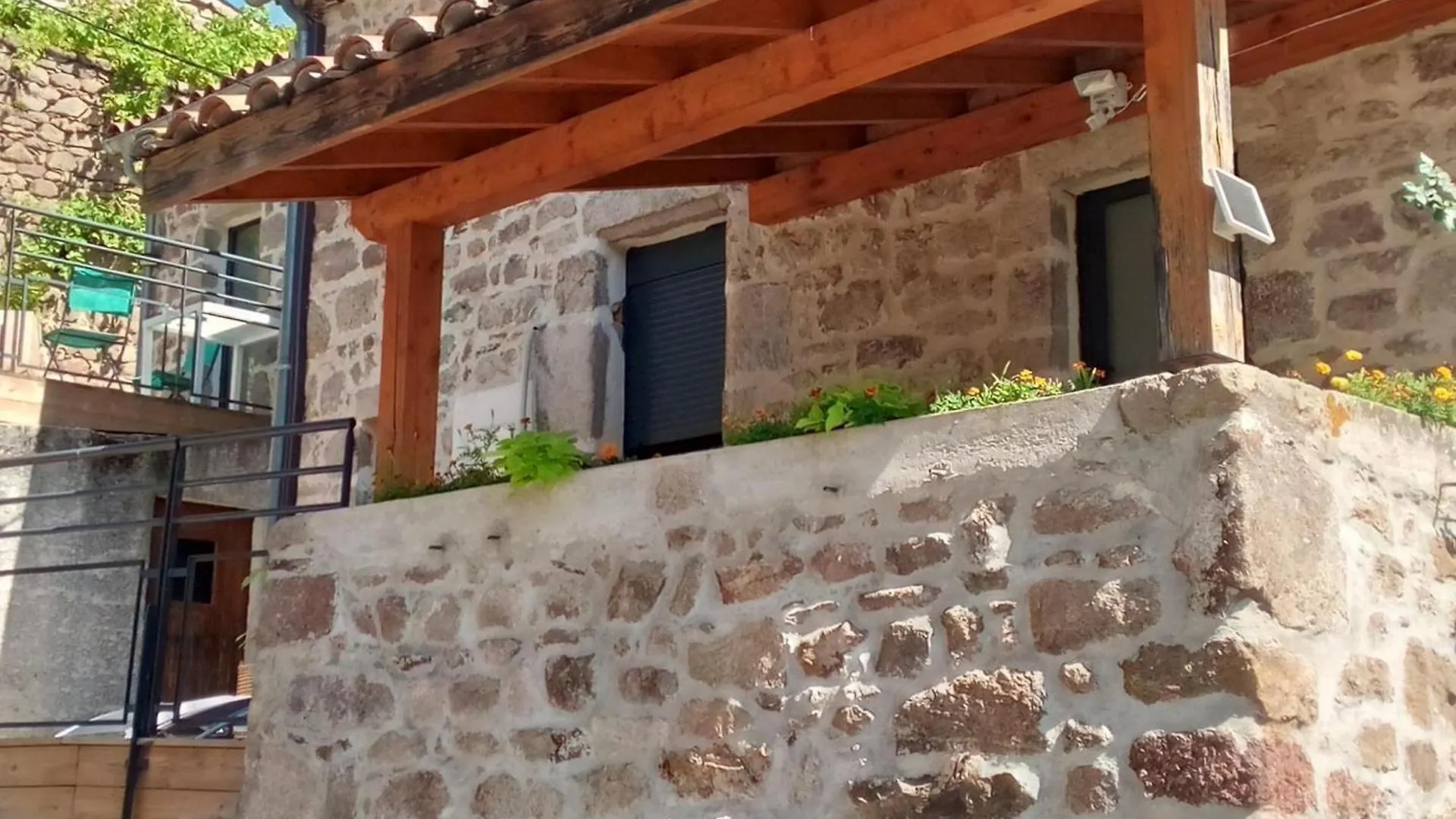 Holiday home Gite De Charme 18Eme Avec Spa Et Terrasse, St-Julien-Molin-Molette - Fr-1-496-335 Saint-Julien-Molin-Molette France