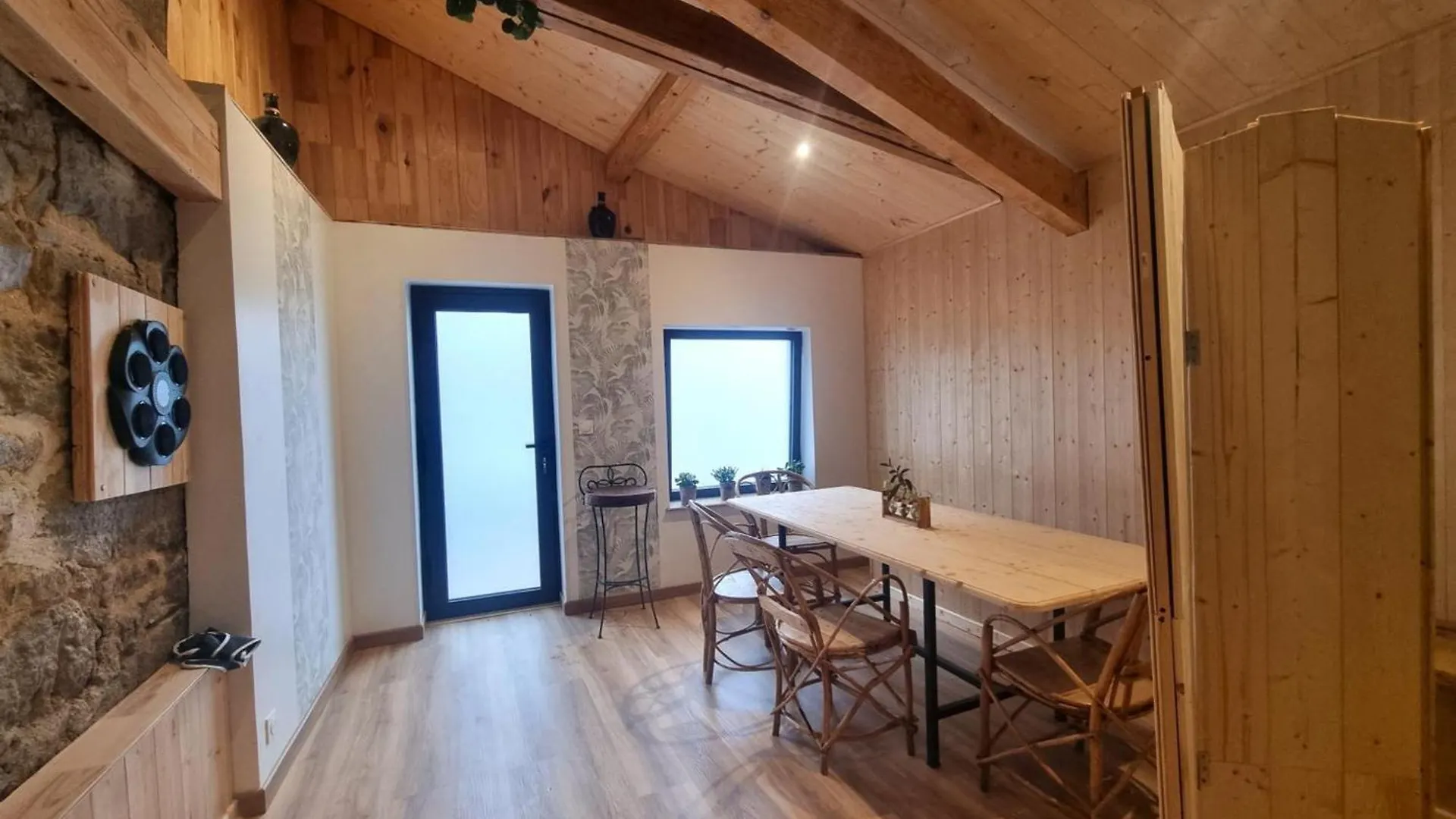 Holiday home Gite De Charme 18Eme Avec Spa Et Terrasse, St-Julien-Molin-Molette - Fr-1-496-335 Saint-Julien-Molin-Molette